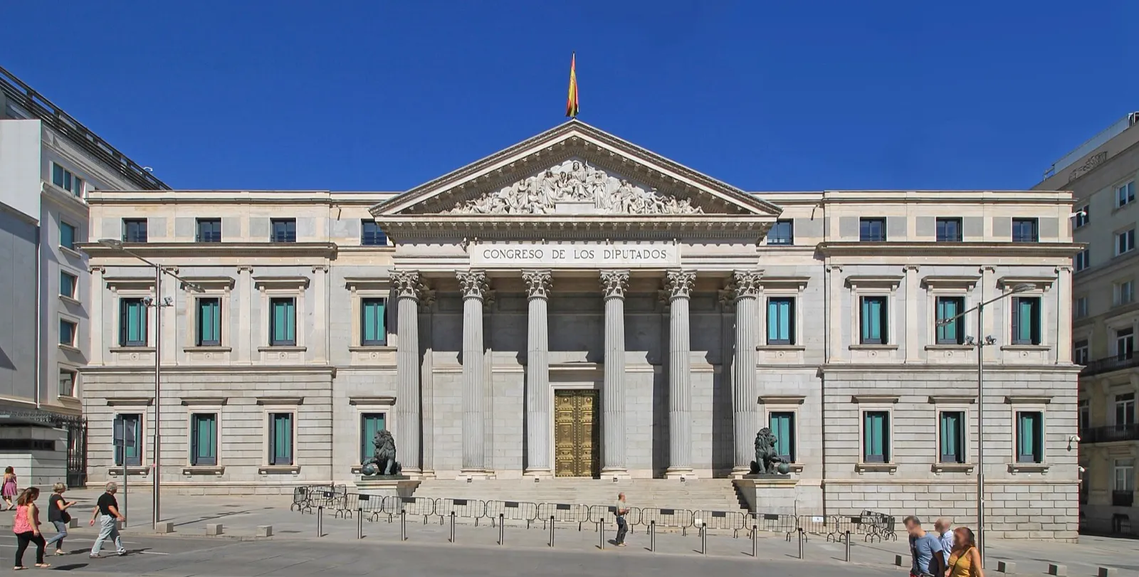 Fachada del Congreso de los Diputados, en Madrid, donde se aprobó la reforma de la ley de dependencia
