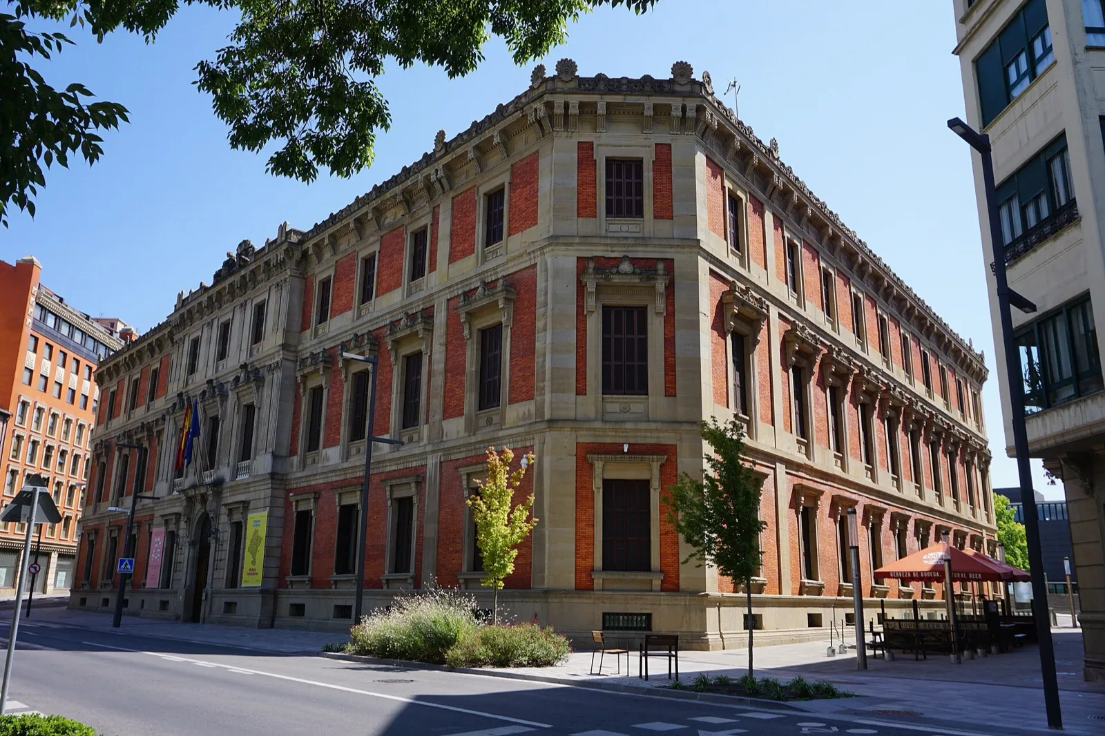 Edificio del Parlamento de Navarra, en Pamplona
